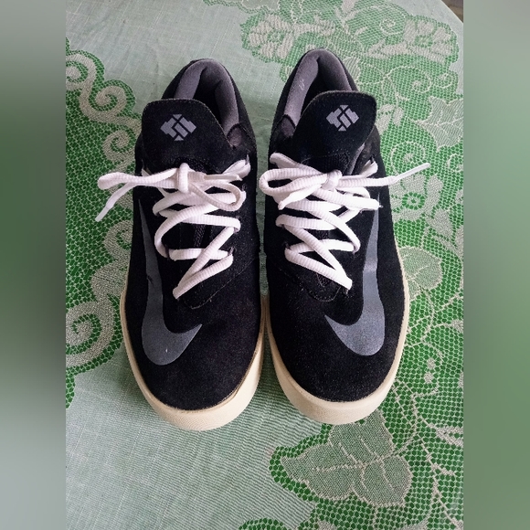 Nike Other - Nike boys shoes. Size 4.5 Y